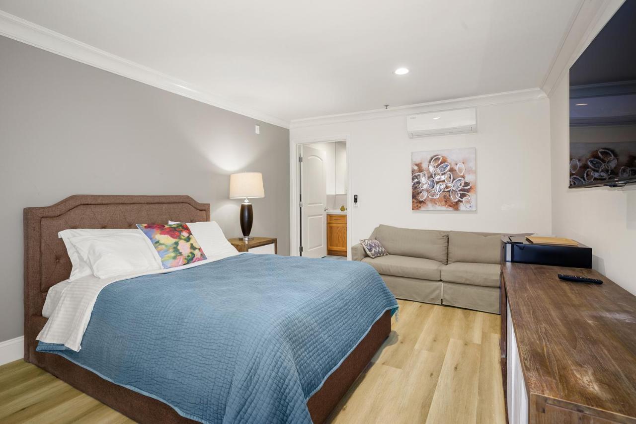 Hotel Huntington Duarte Exterior photo