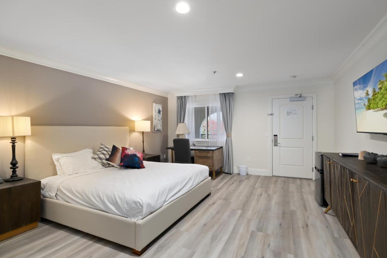 Hotel Huntington Duarte Exterior photo